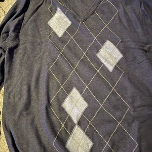 Men's Argyle V-Neck Sweater - Navy